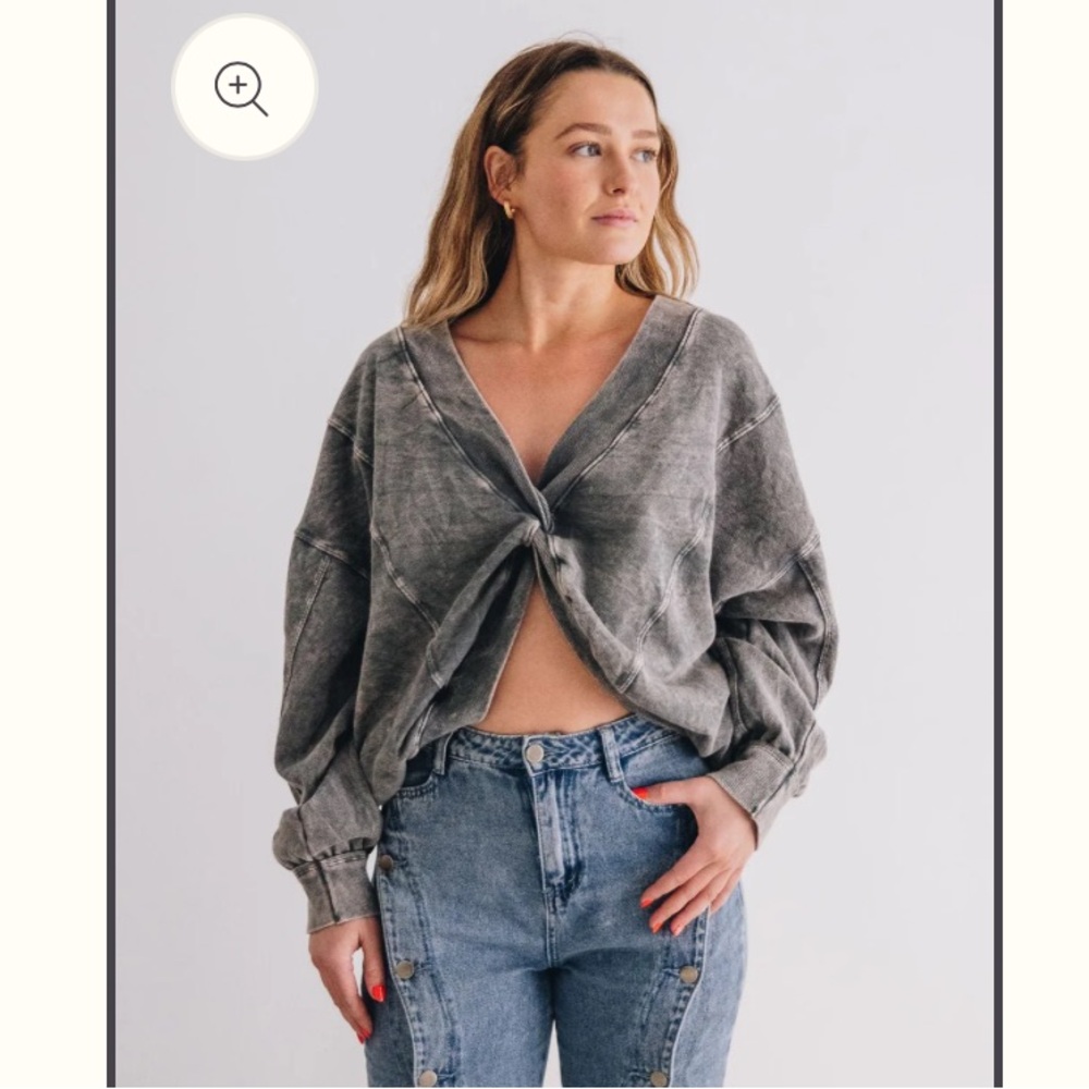 Women's Gray Knotted Reversible Pullover
